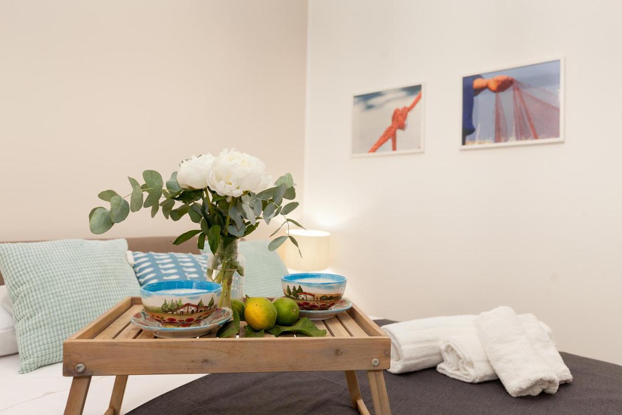 Apartament Holiday House Da Vinci Terrasini Zewnętrze zdjęcie