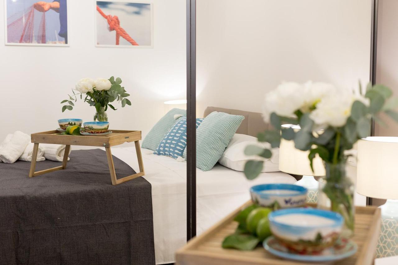 Apartament Holiday House Da Vinci Terrasini Zewnętrze zdjęcie