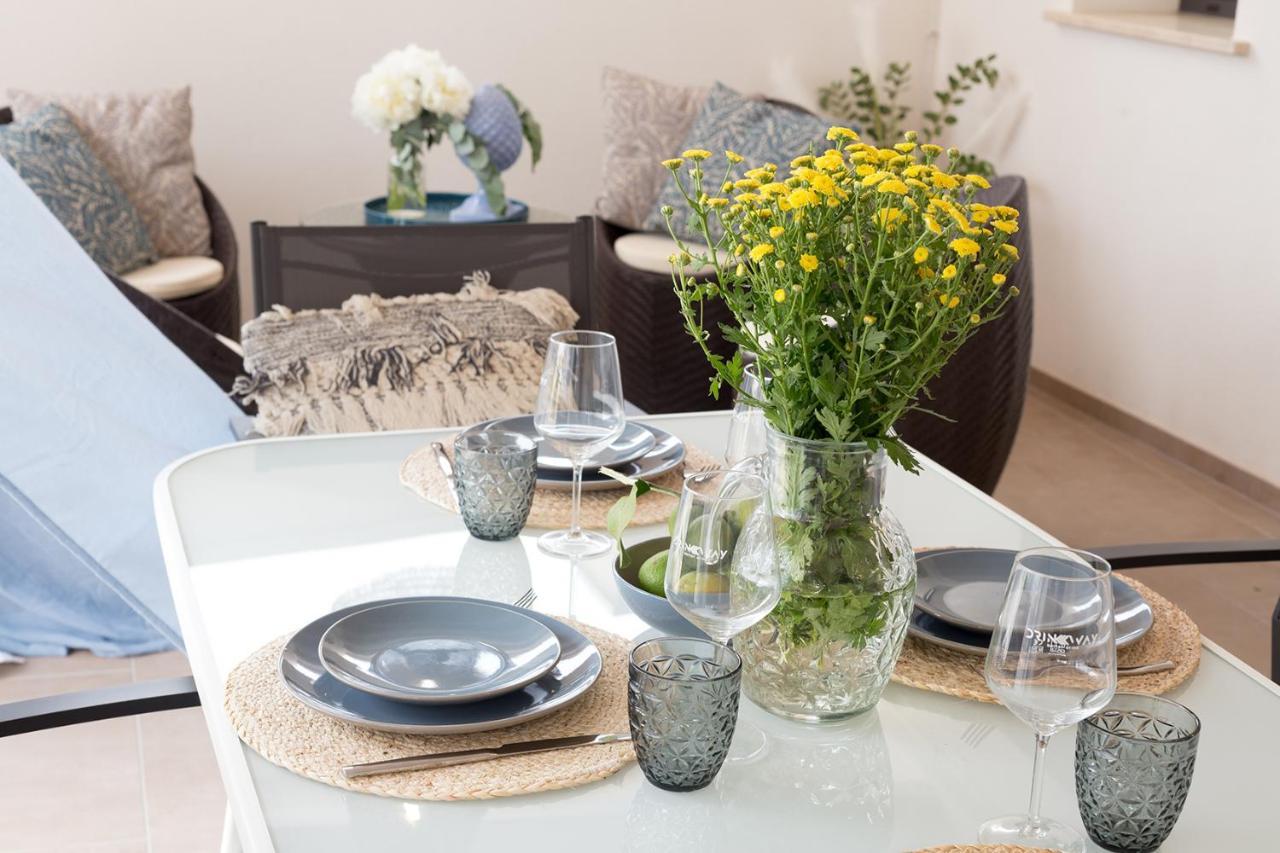 Apartament Holiday House Da Vinci Terrasini Zewnętrze zdjęcie