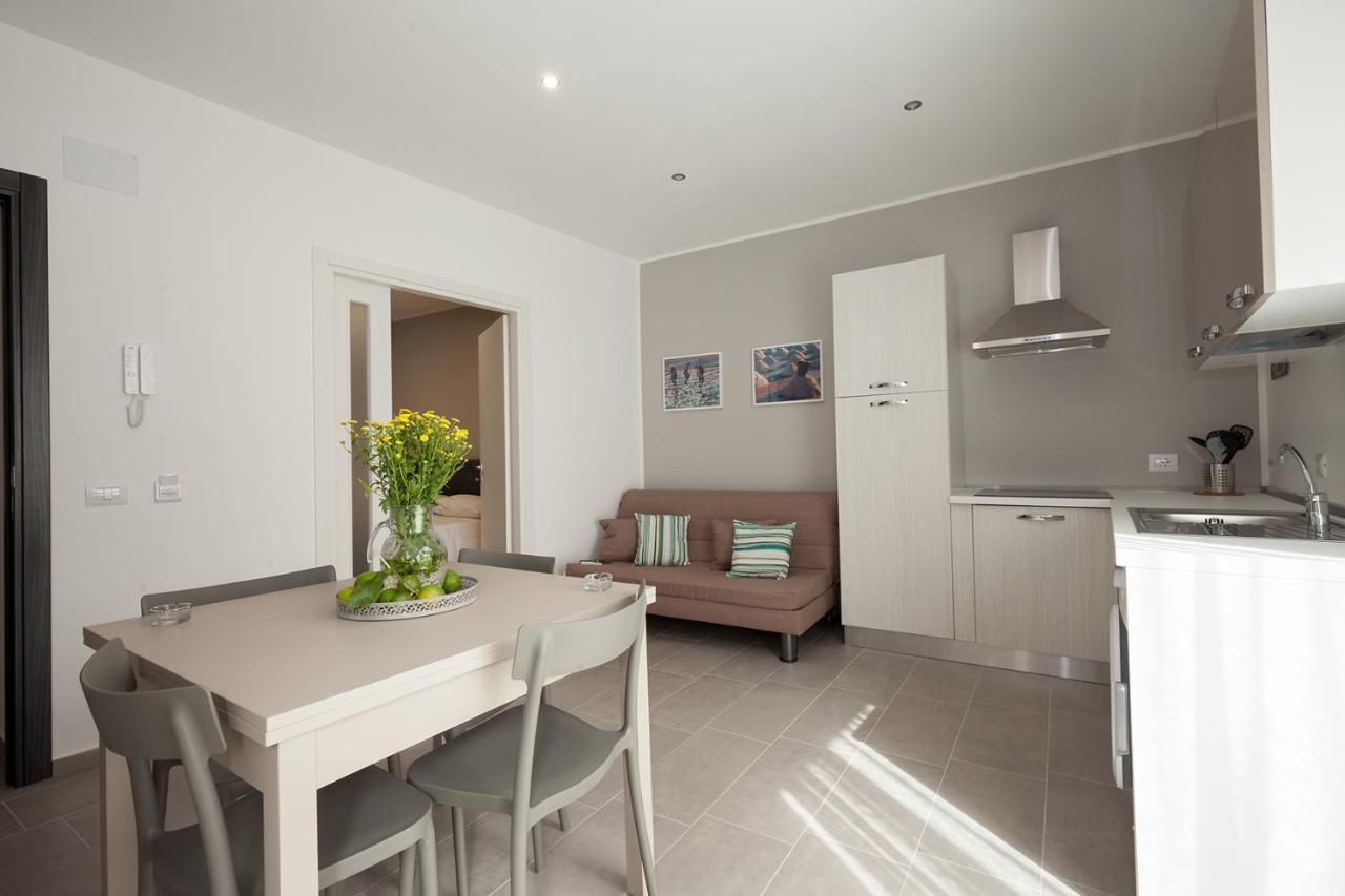 Apartament Holiday House Da Vinci Terrasini Zewnętrze zdjęcie