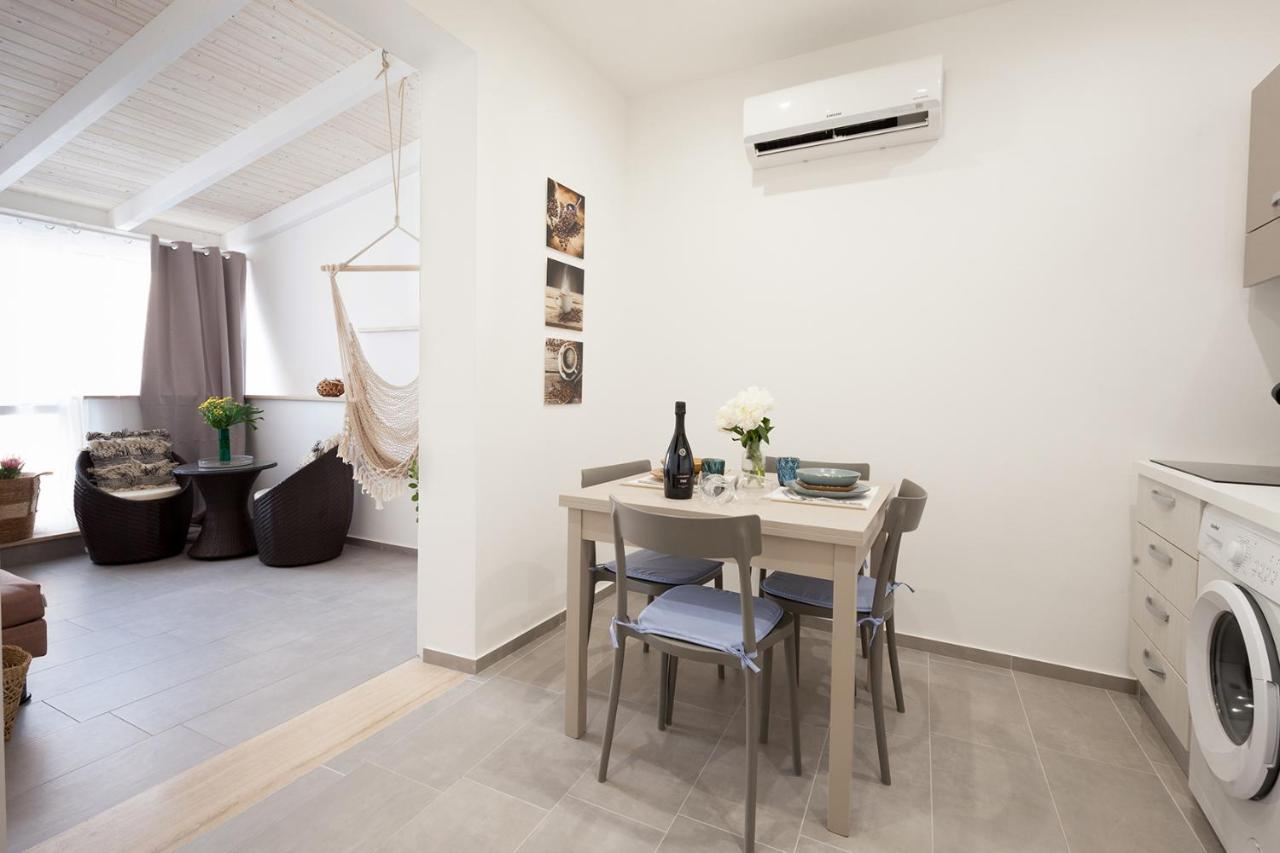 Apartament Holiday House Da Vinci Terrasini Zewnętrze zdjęcie