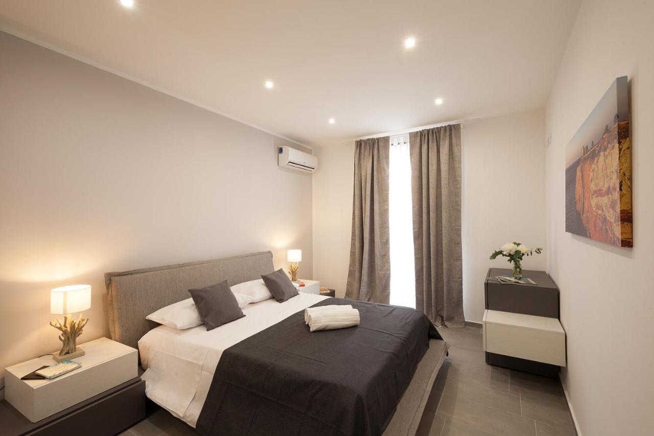 Apartament Holiday House Da Vinci Terrasini Zewnętrze zdjęcie