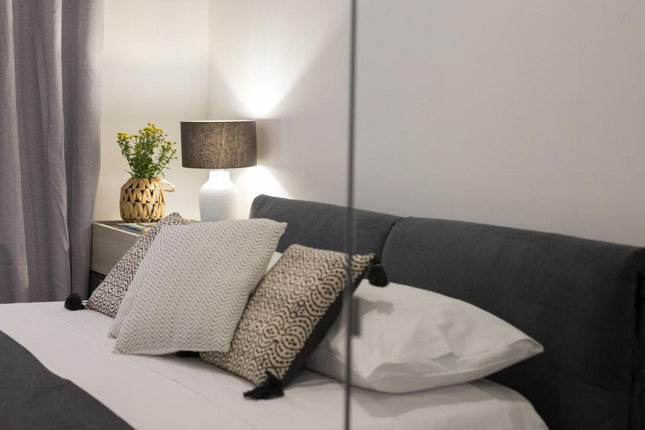 Apartament Holiday House Da Vinci Terrasini Zewnętrze zdjęcie